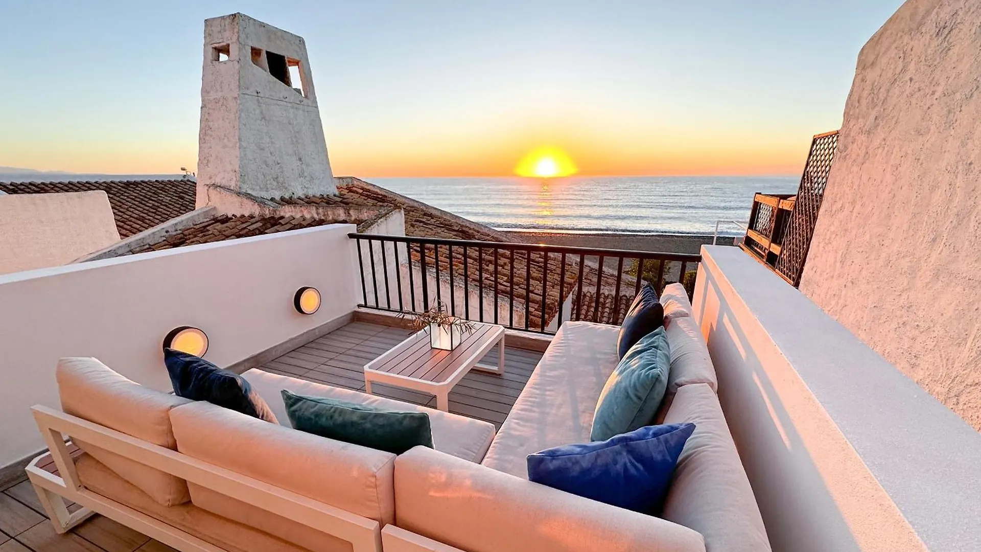 Beachhouse Galore Estepona Spain