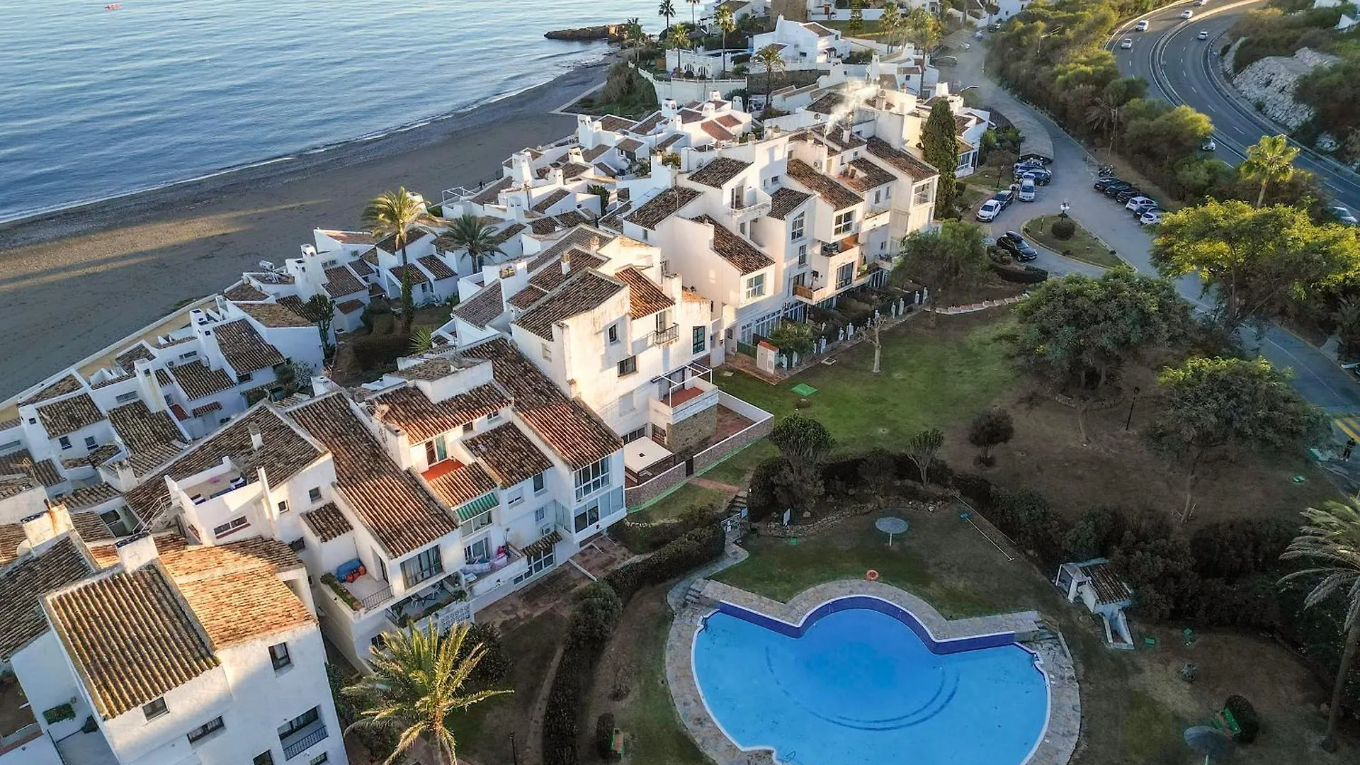 Beachhouse Galore Estepona Сasa de vacaciones